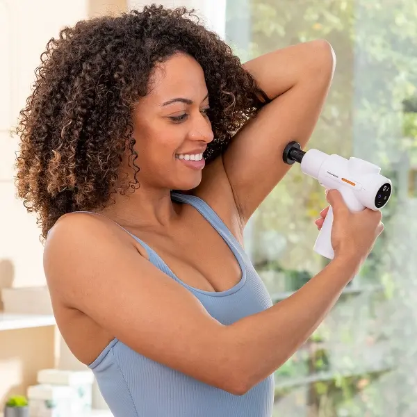 pistolet-de-massage-musculaire-chaud-et-froid-hokgun-innovagoods 5.webp