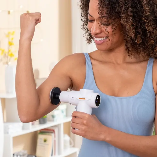 pistolet-de-massage-musculaire-chaud-et-froid-hokgun-innovagoods 13.webp
