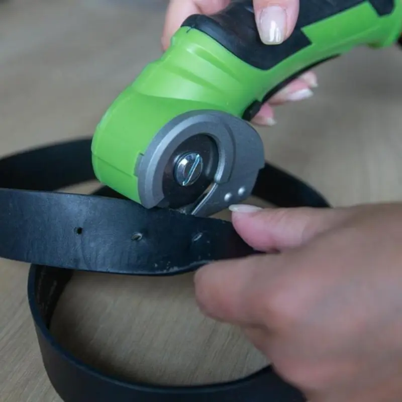 Cutter électrique 4.webp